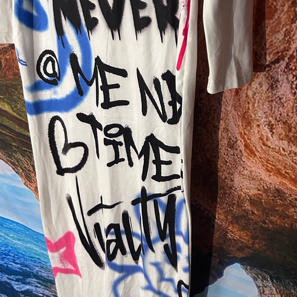 Street Graffiti long-sleeved turtleneck Body-con Dress - Picture 2 of 8